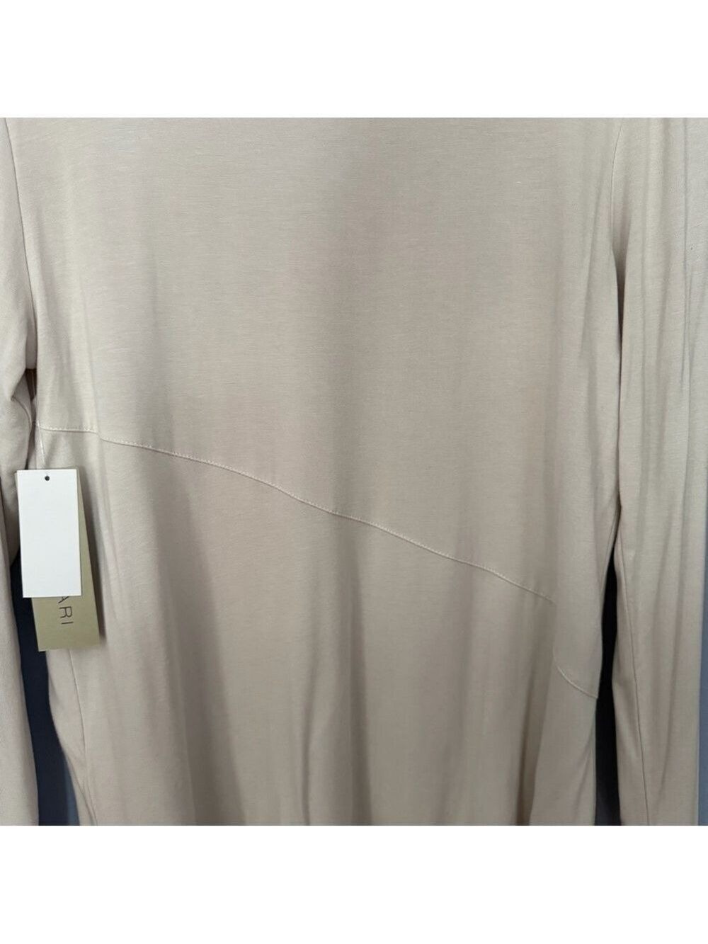 Tahari Beige Long Sleeve Tee Seam Detail Classic Casual Layering Large Boho NWT - Picture 8 of 13